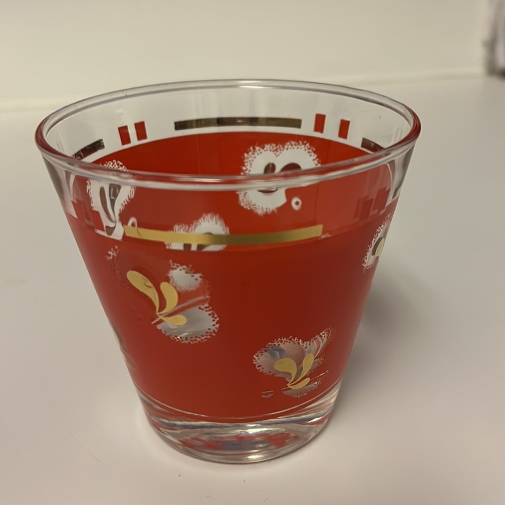Set of vintage glassware